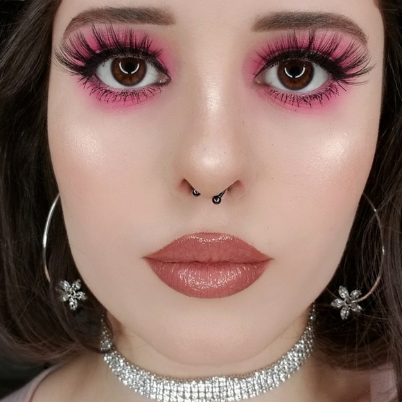 Faux Mink Cruelty Free Eyelashes - Picture 2 of 4